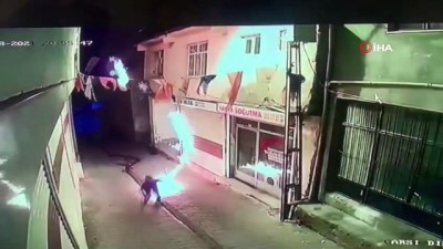 molotof kokteyli -  AK Parti Hani ilçe binasına molotoflu saldırı Videosu