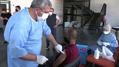 organize sanayi bolgesi - BAYBURT - Organize sanayi bölgesinde 'mobil aşı' uygulaması başladı Videosu