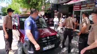 saglik ekibi - BOLU - Kuzenini pompalı tüfekle yaraladığı iddia edilen şüpheli yakalandı Videosu