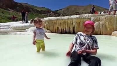 ziyaretciler -  Doğa tutkunları Vanadokya’yı gezdi Videosu