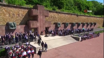 savasci -  - Fransa'da 18 Haziran direniş çağrısının 81. yıl dönümü
- Macron, Mont Valerien anıtında düzenlenen törene katıldı Videosu