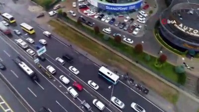 trafik yogunlugu -  Sağanak yağış sonrası trafik yüzde 80’lere dayandı Videosu