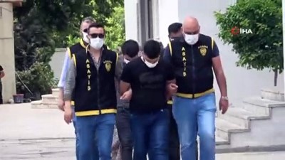 ceyrek altin -  'Sevgili tuzak kurdu iki kişi gasp etti' iddiası Videosu
