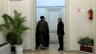 cumhurbaskanligi -  - Ruhani, cumhurbaşkanlığı seçiminin galibi Reisi'yi makamında ziyaret etti Videosu