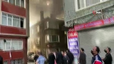 yangina mudahale -  Beyoğlu’nda halı yıkama fabrikasında çıkan yangında can pazarı Videosu