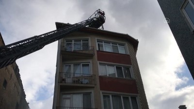İSTANBUL - Beyoğlu'nda iş yeri yangını