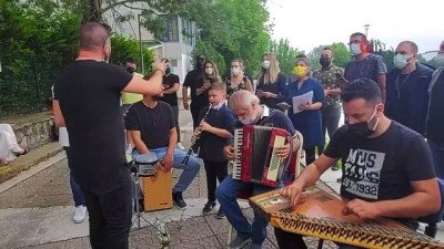  Kocaeli müzisyenler Cumhurbaşkanı Erdoğan’a şarkı ile seslendi
