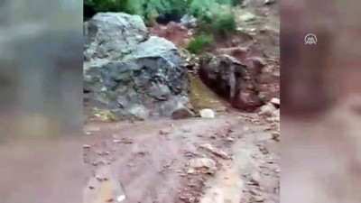 salda - KAYSERİ - Sel nedeniyle kırsaldaki 5 mahallenin yolu ulaşıma kapandı Videosu