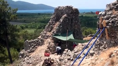 kultur turizmi -  Akyaka Bizans Kalesi’nin giriş kapısı ayağa kaldırılıyor Videosu