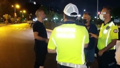 trafik denetimi -  Öğretmen denetimde durduruldu, koronadan ölen polise hakaret etti Videosu