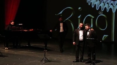 yan etki - SAMSUN -  Devlet Opera ve Balesi 'Üç Tenor' konserini verdi Videosu