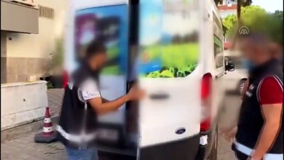 kacak - İZMİR - Durdurulan kamyonette makaron, sahte bandrol ve tütün ele geçirildi Videosu