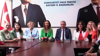 siddet magduru kadinlar - KAYSERİ - CHP Kadın Kolları Genel Başkanı Nazlıaka, partilileriyle bir araya geldi Videosu