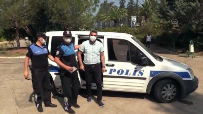 gorme engelli - ADANA - Görme engelliyi YKS'ye gireceği okula polis götürdü Videosu