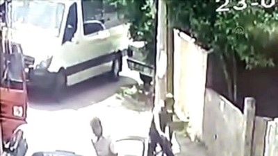semt pazarlari - ADANA - Üç kadının altın kolyesini çaldığı öne sürülen kapkaç zanlısı tutuklandı Videosu