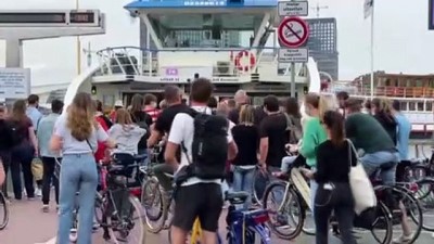 toplu tasima - AMSTERDAM - Hollanda'da kapalı alanlarda maske zorunluluğu kalktı Videosu