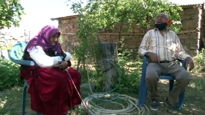 su -  Depremde dengesini kaybedip yere düşen Elif nine kolunu kırdı Videosu