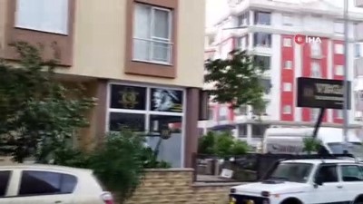 kapali alan -  Edremit fırtına, dolu ve yağmur hayati felç etti Videosu