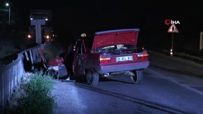 cenaze araci -  Eskişehir'de 4 araçlı zincirleme kaza: 1 ölü, 1 yaralı Videosu