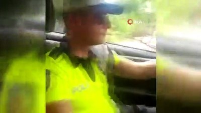 gorme engelli -  Görme engelli vatandaşı YKS sınavına polis ekipleri götürdü Videosu