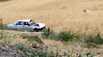 guvenlik onlemi -  Kayseri’de feci kaza: Şarampole devrilen aracın sürücüsü yola fırladı Videosu