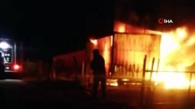 prefabrik ev -  Yangına müdahale eden itfaiye eri alevler içinde kaldı Videosu