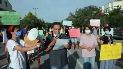 sokak hayvanlari -  Dikilili vatandaşlar, belediyeye tepki gösterip 'yol' eylemi yaptı Videosu