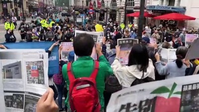 mal varligi - LONDRA - Hong Kong'da yayın yapan Apple Daily gazetesinin kapatılması protesto edildi Videosu