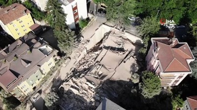  Sarıyer'de çöken 9 katlı bina gün ağarınca görüntülendi