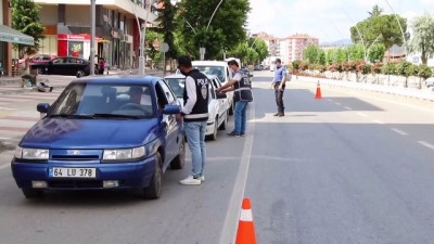 pazar gunu - UŞAK - Kademeli normalleşmenin son pazar gününde sakinlik gözlendi Videosu