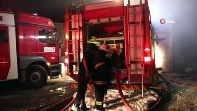 fabrika yangini -  Kahramanmaraş’ta fabrika yangını Videosu
