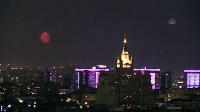 baskent - Moskova'da ay güzel görüntü oluşturdu Videosu