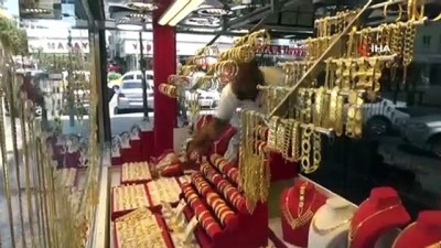 dugun sezonu -  Diyarbakır’daki kuyumcu esnafından vatandaşlara uyarı: “Ucuz altın yok, sahtekarlık vardır Videosu