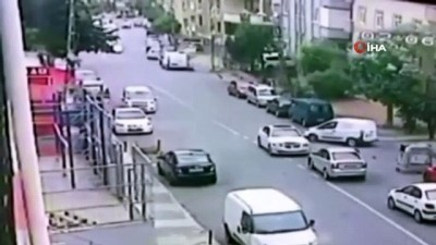 calinti arac -  Çalıntı araçla kaza yaptı, olay yerinden böyle kaçtı Videosu