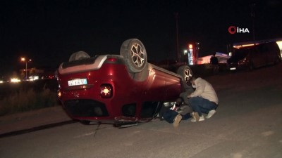  İstanbul Havalimanı yolunda bir araç takla attı