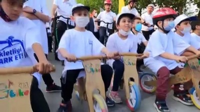 cekim - KONYA - (DRONE) Bakan Kurum, '3 Haziran Dünya Bisiklet Günü' etkinlikleri kapsamında bisiklete bindi Videosu
