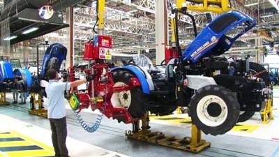 strateji - SAKARYA - Salgın sürecinde tarıma artan ilgi traktör pazarını hareketlendirdi Videosu