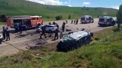 SİVAS - Gölova ilçesinde trafik kazası (3)