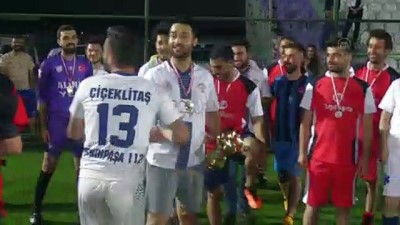 saglik calisani - AFYONKARAHİSAR - 112 görevlileri Kovid-19 yorgunluğunu 'futbol turnuvası'yla attı Videosu