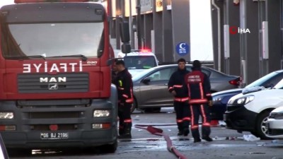  Başkent’te iş merkezinde çıkan yangının ardından küle dönmüş dükkanlar kaldı