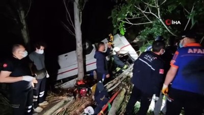  Denizli’de feci kazada 2 araç uçuruma yuvarlandı: 3 ölü, 5 yaralı