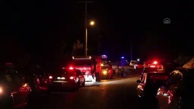 DENİZLİ - Midibüsün park halindeki otomobile çarpması sonucu 3 kişi öldü, 5 kişi yaralandı
