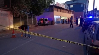 KOCAELİ - Tartıştığı kişi tarafından pompalı tüfekle vurulan iş yeri sahibi ağır yaralandı