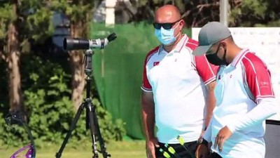 ANTALYA - Milli okçu Yakup Yıldız, makaralı yayda Avrupa şampiyonu oldu