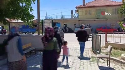 bayram havasi -  Atlıhisar Köyü'nde muhtarlık seçiminde 6 aday kıyasıya mücadele veriyor Videosu