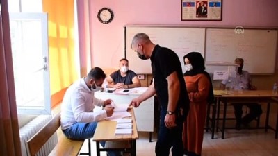 vatandaslik - BİNGÖL - Doğu ve Güneydoğu'daki bazı illerde muhtar veya ihtiyar heyeti seçimleri yapılıyor Videosu