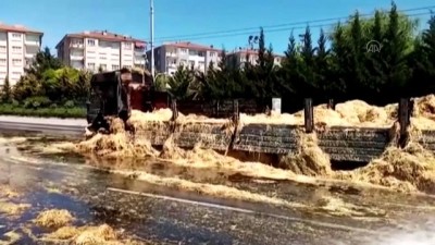 MALATYA - Saman yüklü tır yandı