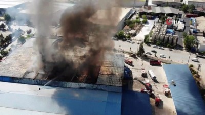 guvenlik gorevlisi -  Nevresim fabrikası 8 saat sonra söndürüldü Videosu