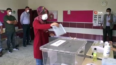 istifa -  Nevşehir’de 4 köy sandık başına gitti Videosu