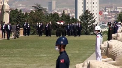 kabir ziyareti -  Bakan Gül ve yeni HSK üyeleri Anıtkabir’i ziyaret etti Videosu